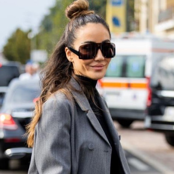 NEW GUCCI GG1637S 003 OVERSIZED BLACK MASK WOMEN SUNGLASSES GUCCI - Picture 5 of 14